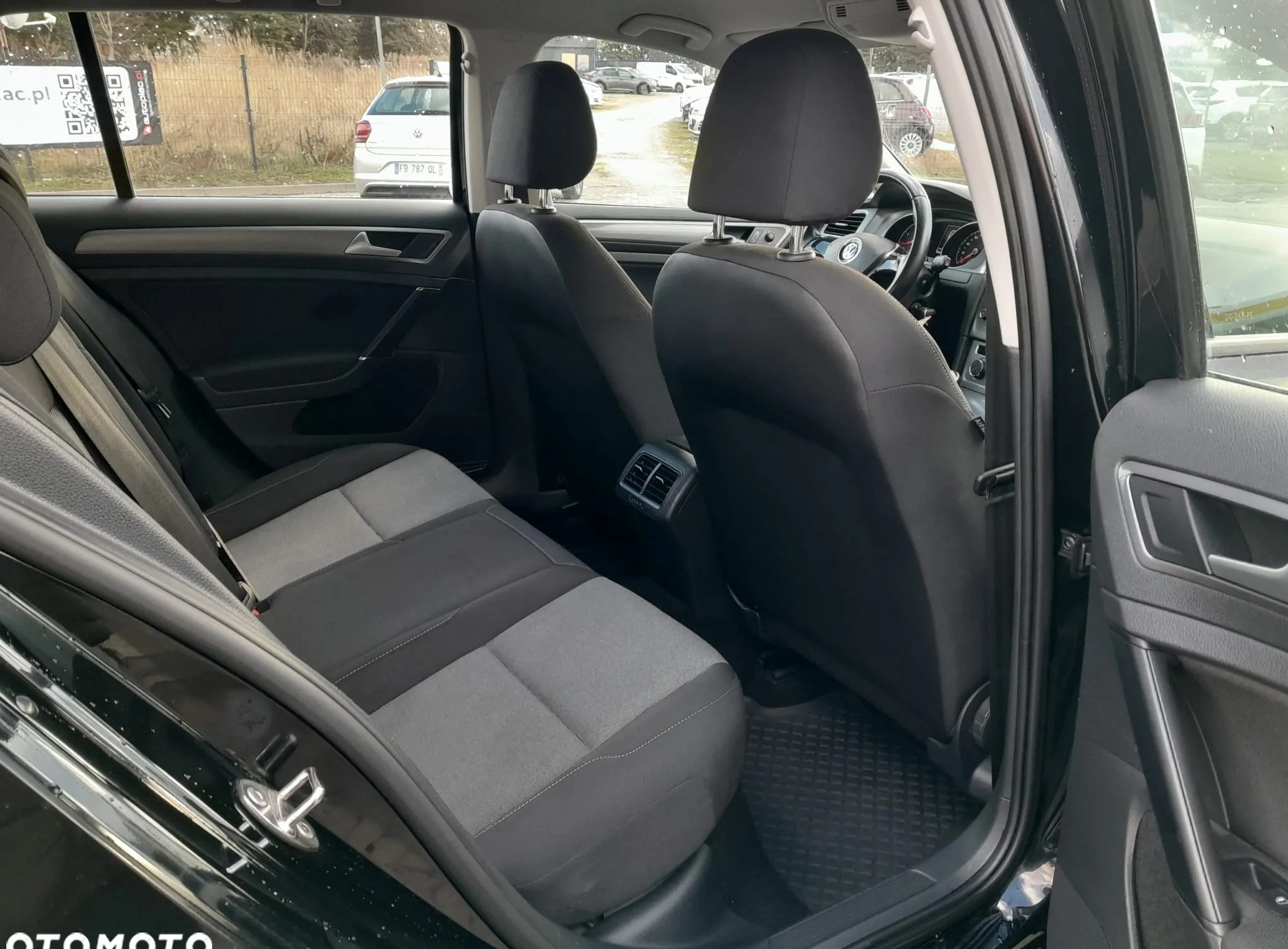 Volkswagen Golf cena 35700 przebieg: 108465, rok produkcji 2014 z Frombork małe 106